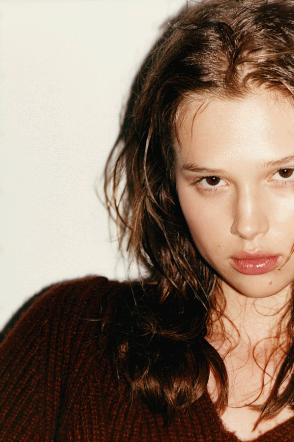 Anais-Pouliot-by-Tung-Walsh-for-Exit-Magazine-Winter-2012-2013-VividstateOrg-04